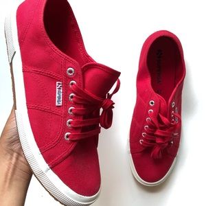 Superga Sneakers